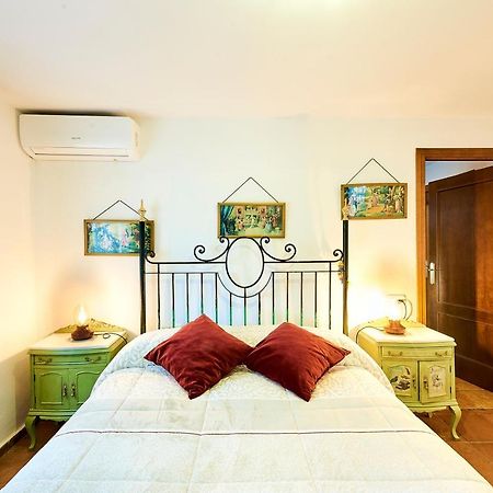 Вилла Vivienda Turistica La Huerta Гуадальканаль Экстерьер фото